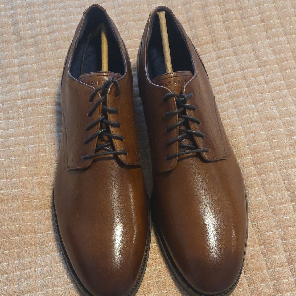 Cole Haan Classic Brown Leather Oxfords